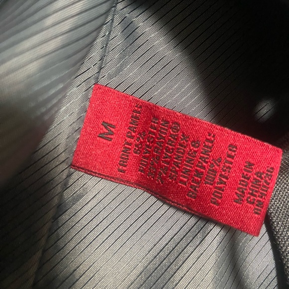 Men’s Alfani Slim Gray Three-Piece Suit with a Red Tie - Picture 6 of 9